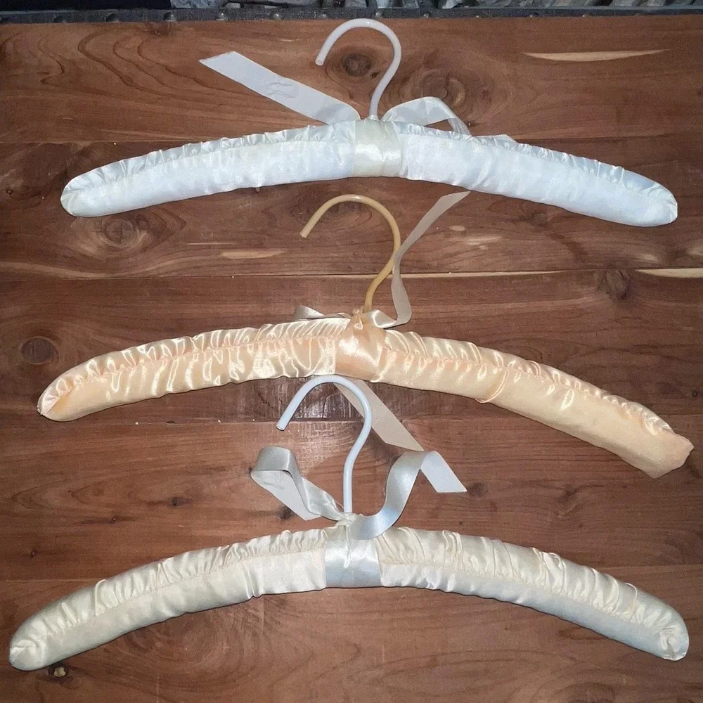 6 Vintage Pastel Padded Satin Lingerie Boudoir Clothes Hangers Lace Ribbon 15